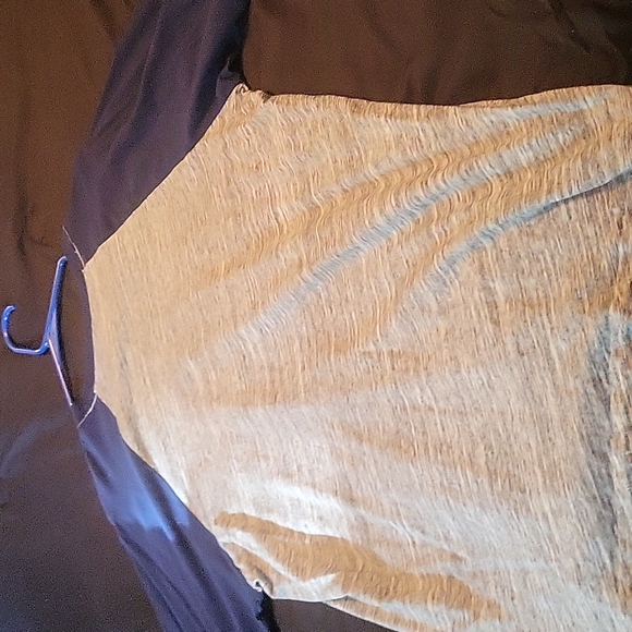 Pink' shirt - Picture 3 of 3